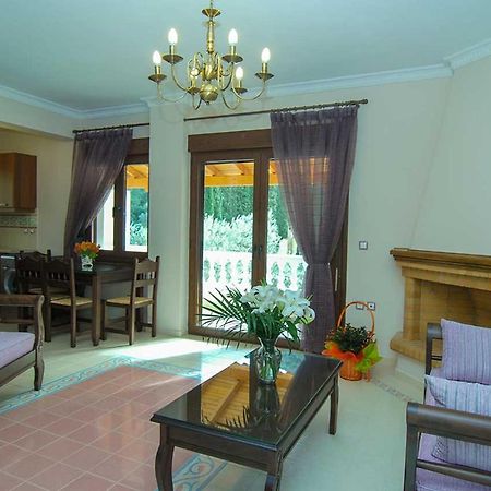 Kerveli Luxury Villa Eksteriør bilde
